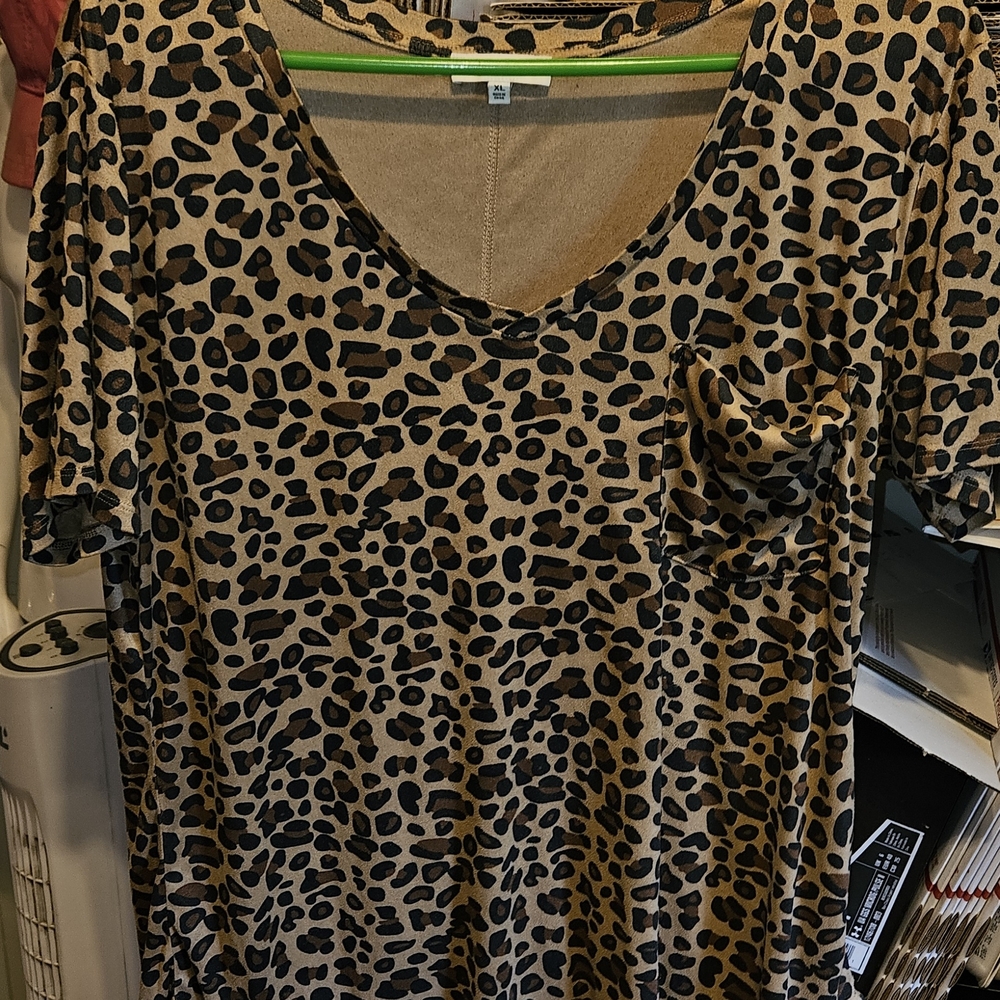 Another Love Brown and Black Oversized Relaxed T-Shirt